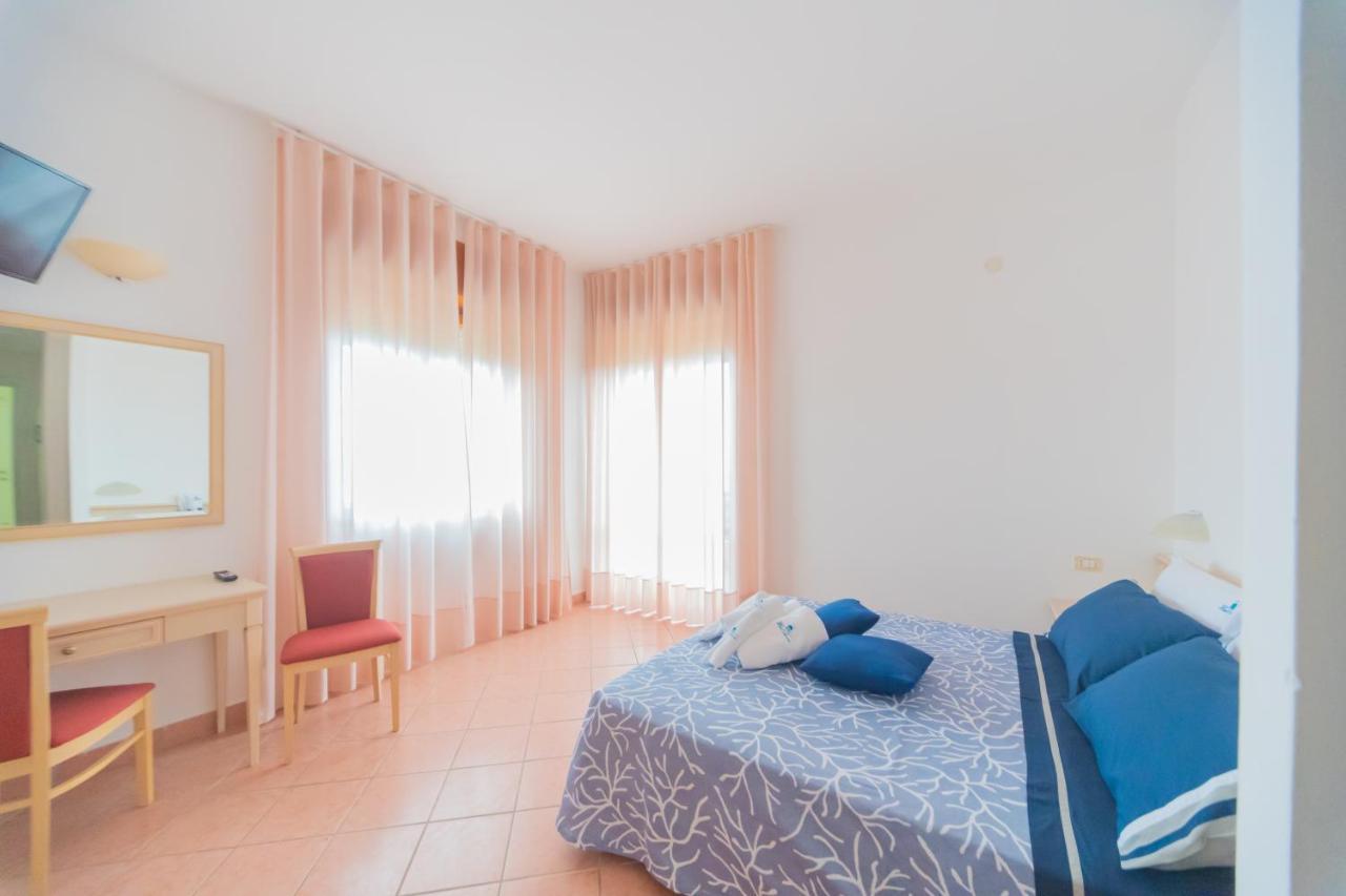 Hotel America Marina di Camerota Exterior photo