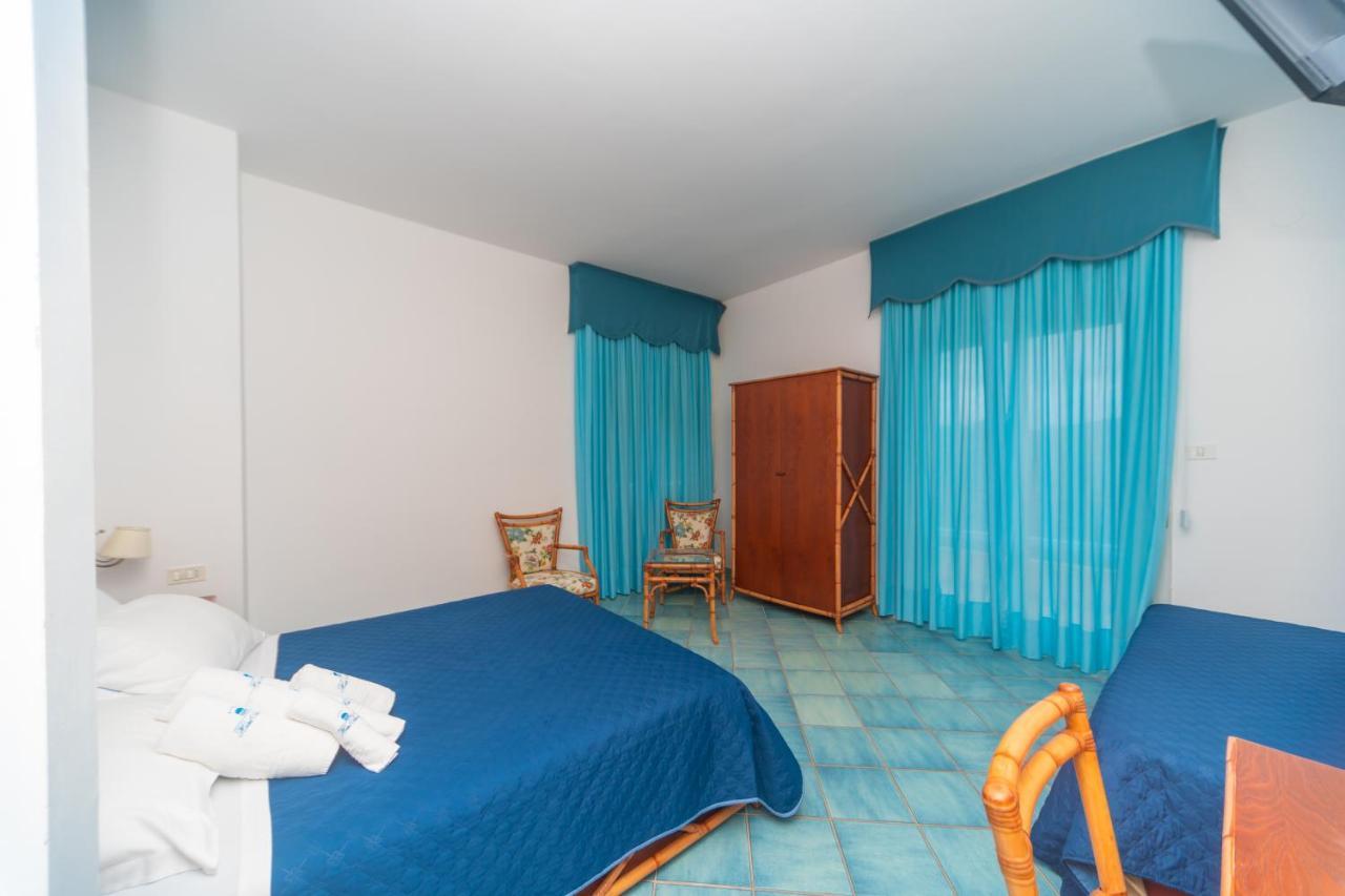Hotel America Marina di Camerota Exterior photo