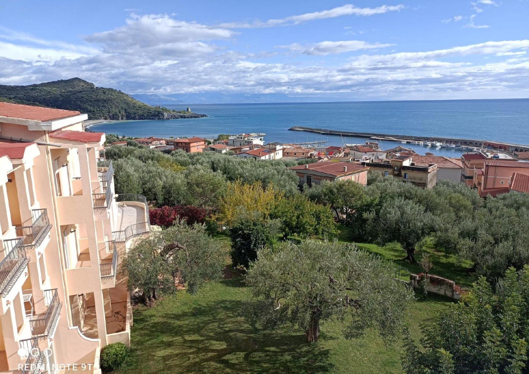 Hotel America Marina di Camerota Exterior photo