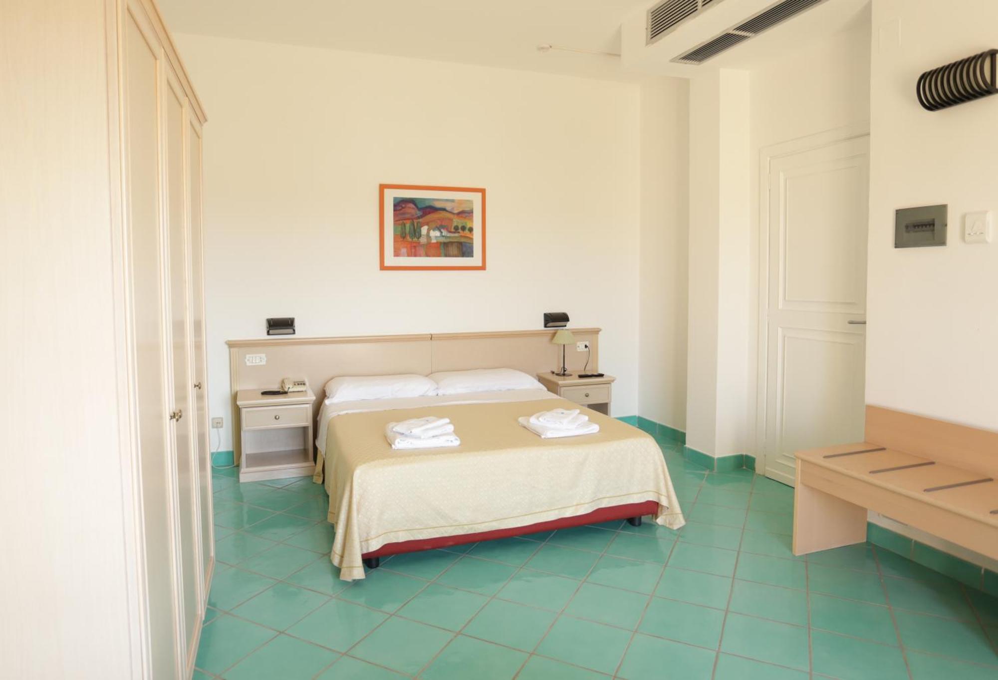 Hotel America Marina di Camerota Exterior photo