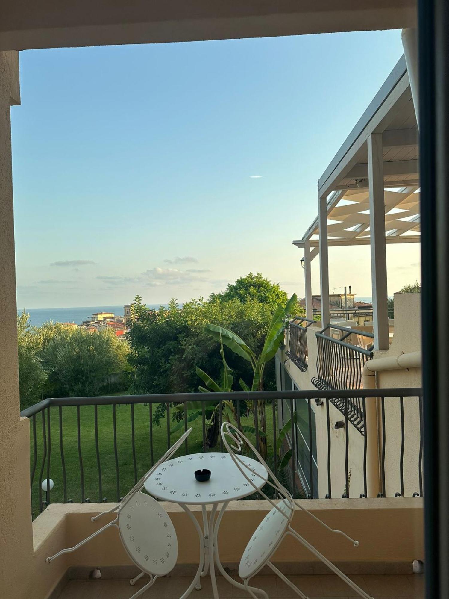 Hotel America Marina di Camerota Exterior photo