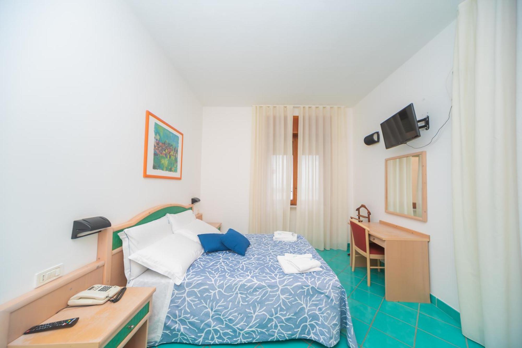 Hotel America Marina di Camerota Exterior photo