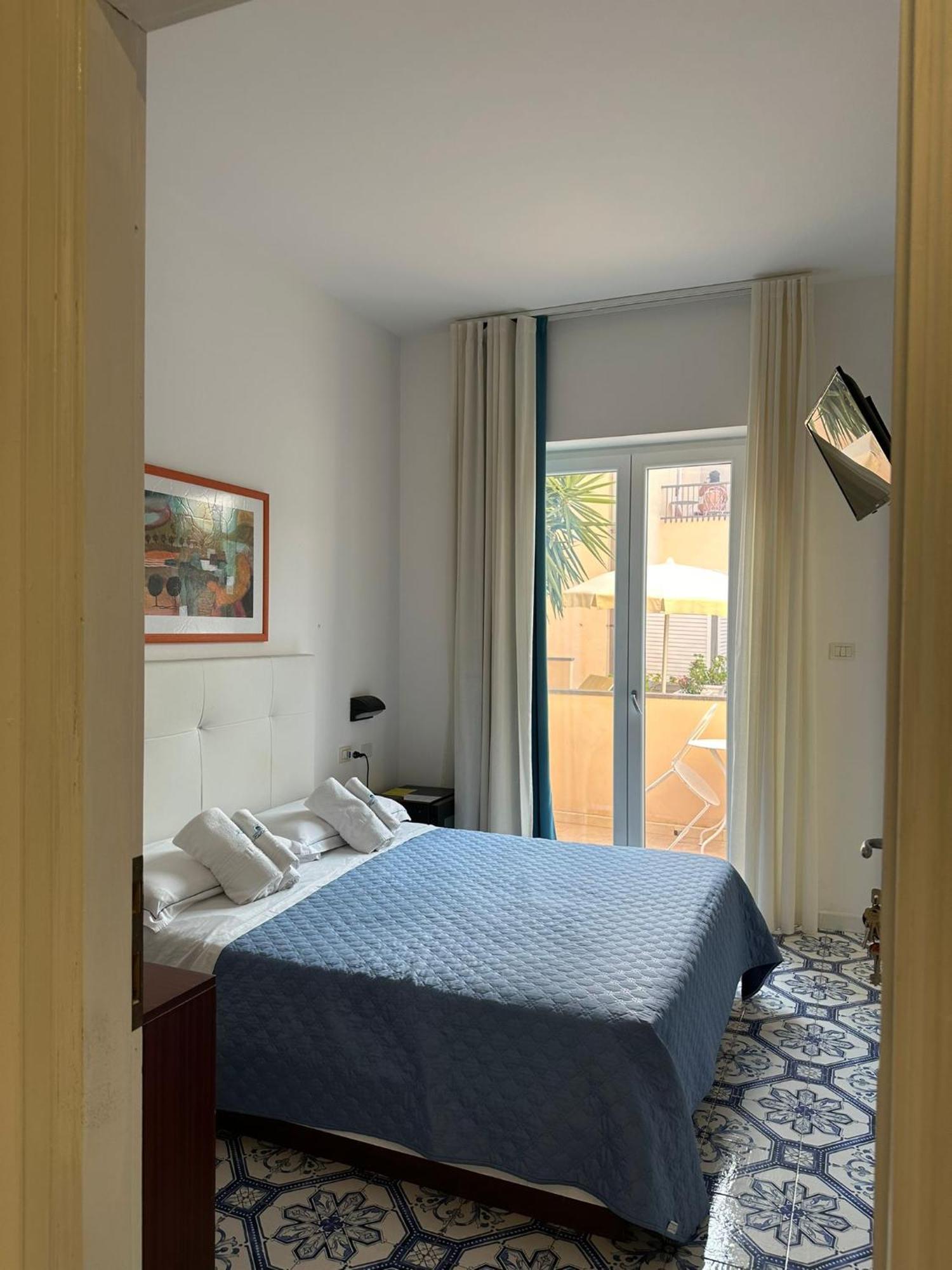 Hotel America Marina di Camerota Exterior photo